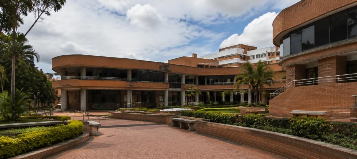 Escuela Superior de Administración Pública