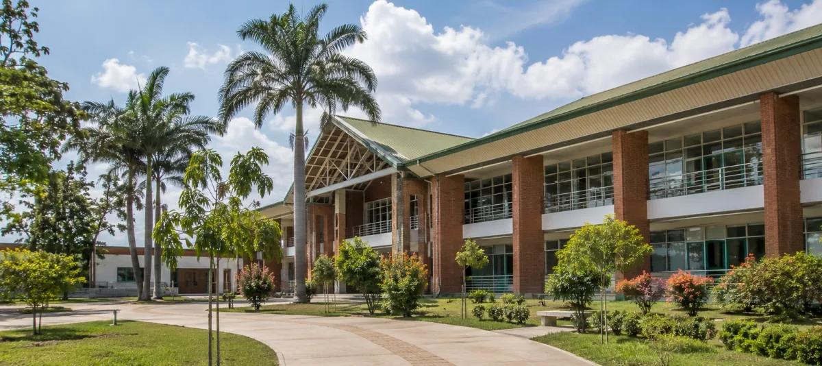 Universidad Internacional del Trópico Americano