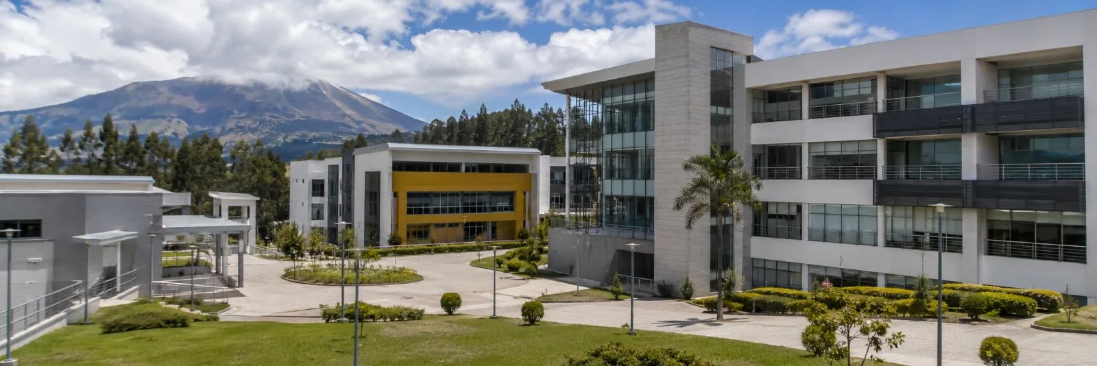 Universidad Politécnica Estatal del Carchi